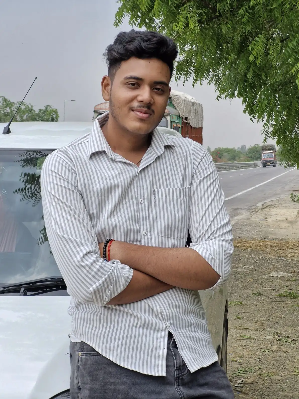 Ajay – Strength Trainer and Cardio Instructor at AaroGym Maharajganj